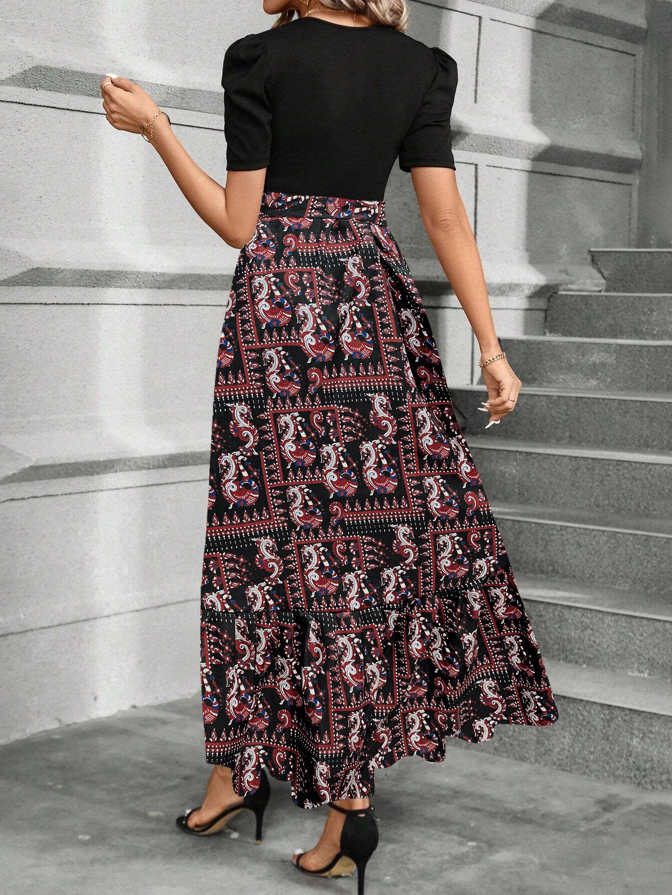 Bold Elegance in Monochrome & Motif -Half sleeve